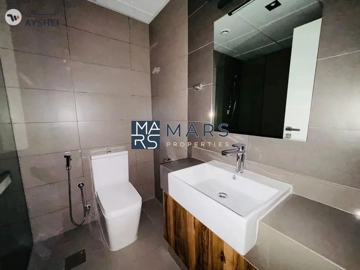 1BHK Gem with Relaxing Balcony Vibes-29-29
