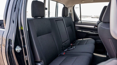 Toyota Hilux TOYOTA HILUX DC 2.4D AT 4X4 MY2025 – BLACK-17