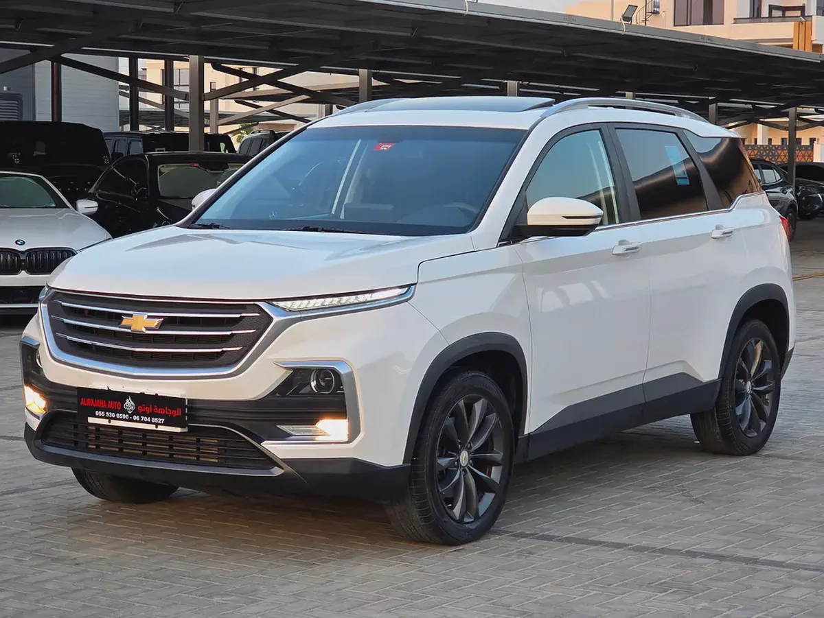Chevrolet Captiva LT 2022, GCC Specs - Excellent Condition-3-3