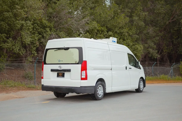 High Roof | Manual | Freezer Van | GCC Specs | Ref#T03523