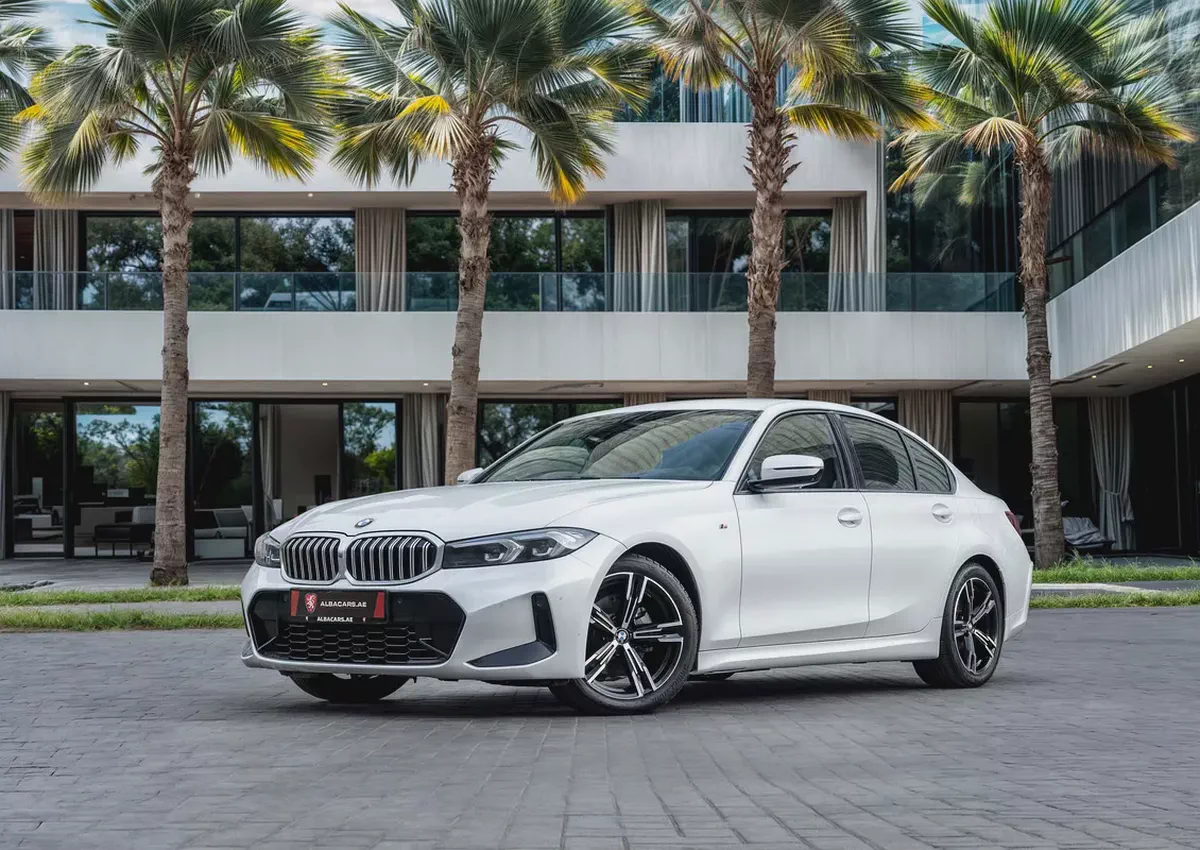 2,742 P.M | 3-series M-Kit | 0% Downpayment | Perfect Condition!