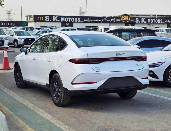 BYD QIN PLUS DMI 55 KM PLUG IN HYBRID / 1.5L PETROL V4 / DVD+CAMERA (CODE # QINPDMI)