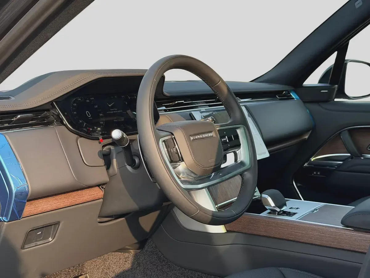 RANGE ROVER SE P400 | 400 HP | 2026 | BRAND NEW | 0 KM | 5-YEAR AL TAYER WARRANTY-11-11