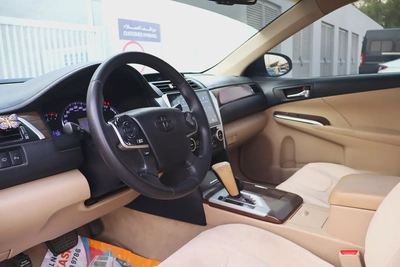 Toyota Aurion Limited 2014 GCC Specs - Well Maintained-4