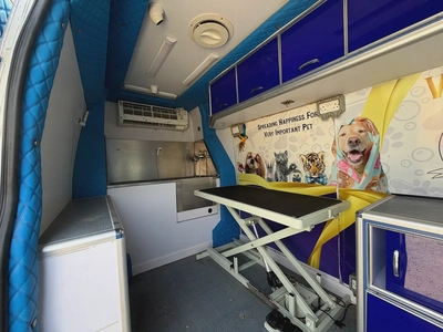 Renault Master 2021 2.3T Panel Van L4H3 - GCC Specs - Excellent Condition-10