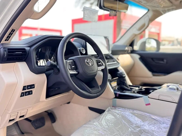 Toyota Land Cruiser GXR