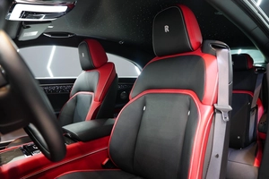 Rolls-Royce Spectre Black Badge 2025