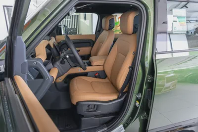 Land Rover Defender | 110 X-Dynamic HSE P400 | GCC Specs | 2026 (Export)-8