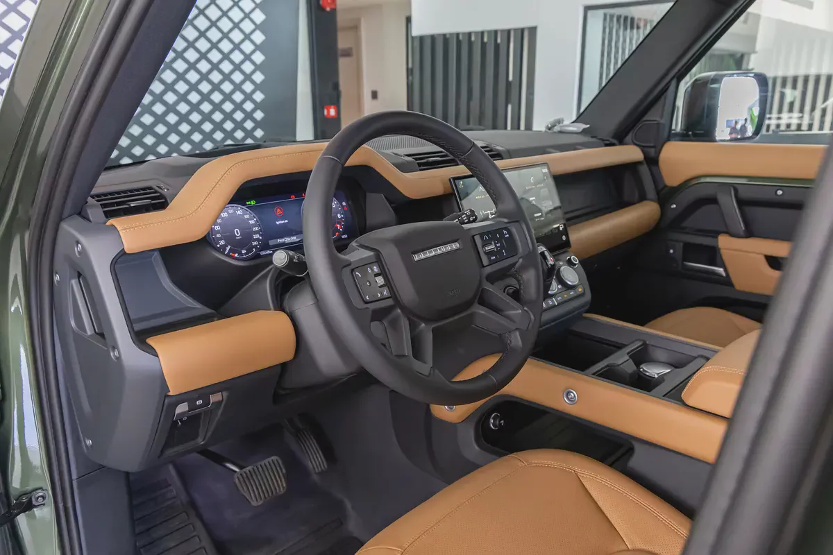 Land Rover Defender | 110 X-Dynamic HSE P400 | GCC Specs | 2026 (Export)-9-9