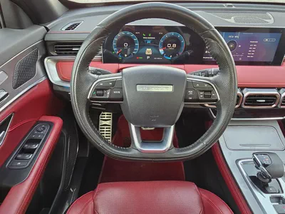 Jetour X70 Plus Luxury 2023 GCC Specs | 7-Seater | Under Warranty-12