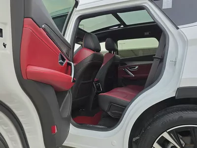 Jetour X70 Plus Luxury 2023 GCC Specs | 7-Seater | Under Warranty-14