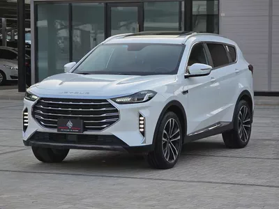 Jetour X70 Plus Luxury 2023 GCC Specs | 7-Seater | Under Warranty-3