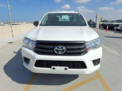 Toyota Hilux DLX Diesel 4WD Double Cab PWR Basic Diesel 2.4L * Export for Africa*-2