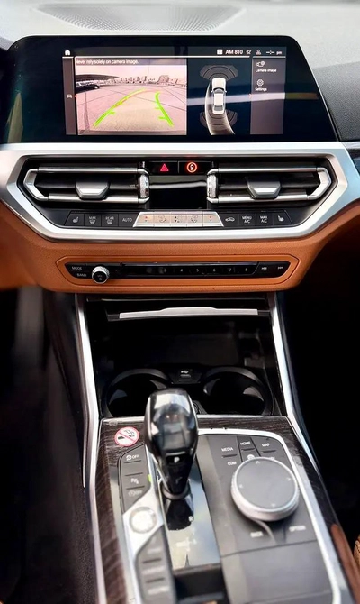 BMW 3-Series 330e xDrive-7