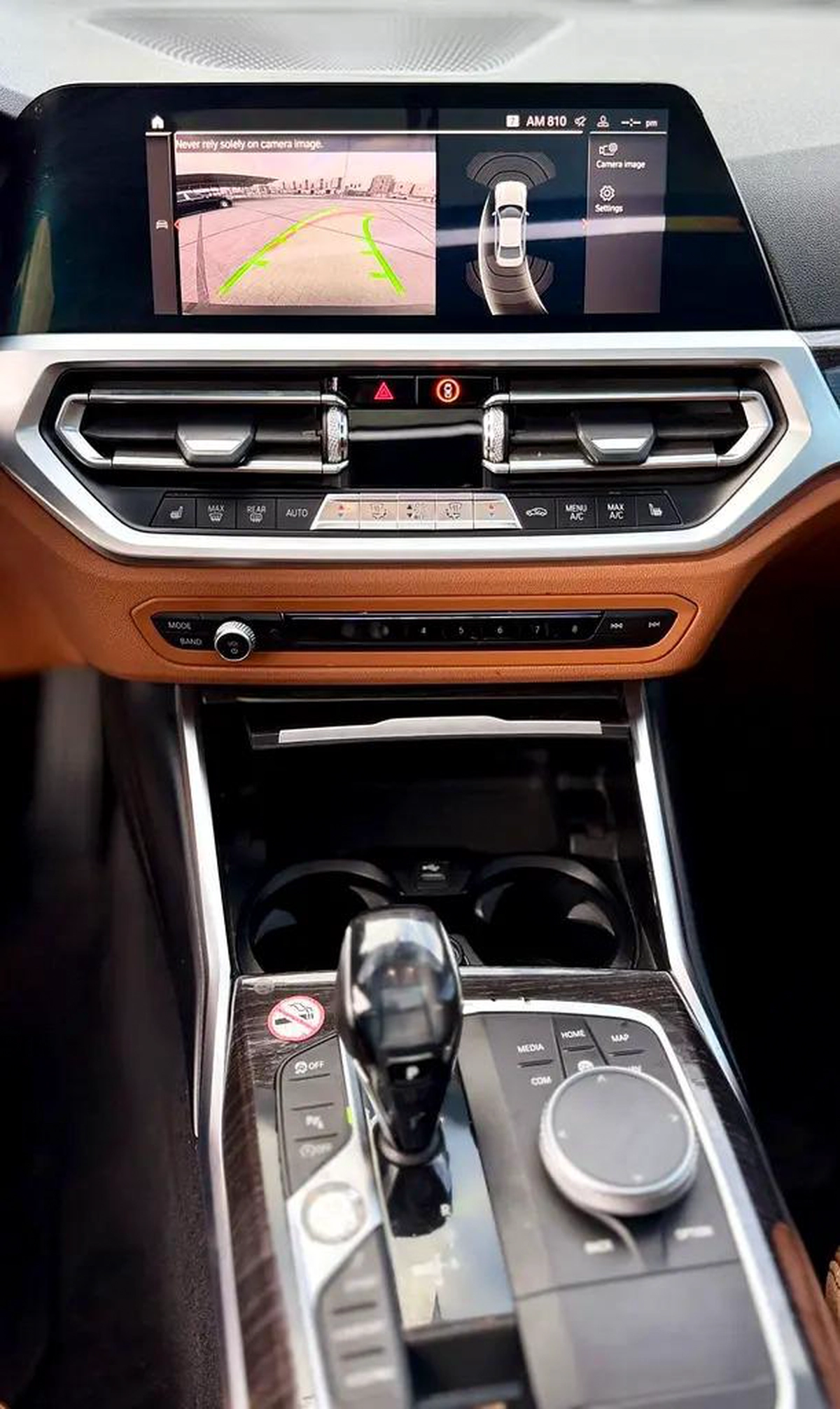 BMW 3-Series 330e xDrive-7-7