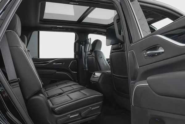 6,305 AED / 60 months | 0% DP | 2023 Cadillac Escalade / Agency Warranty and Service Contract