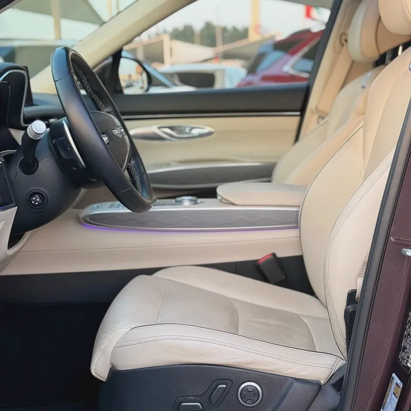 HYUNDAI//GENESIS GV 70 (2022)// AMERICAN// FULL OPTIONS//GOOD CONDITION//LOW MILLAGE//