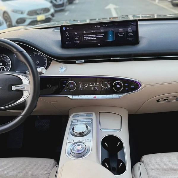 HYUNDAI//GENESIS GV 70 (2022)// AMERICAN// FULL OPTIONS//GOOD CONDITION//LOW MILLAGE//