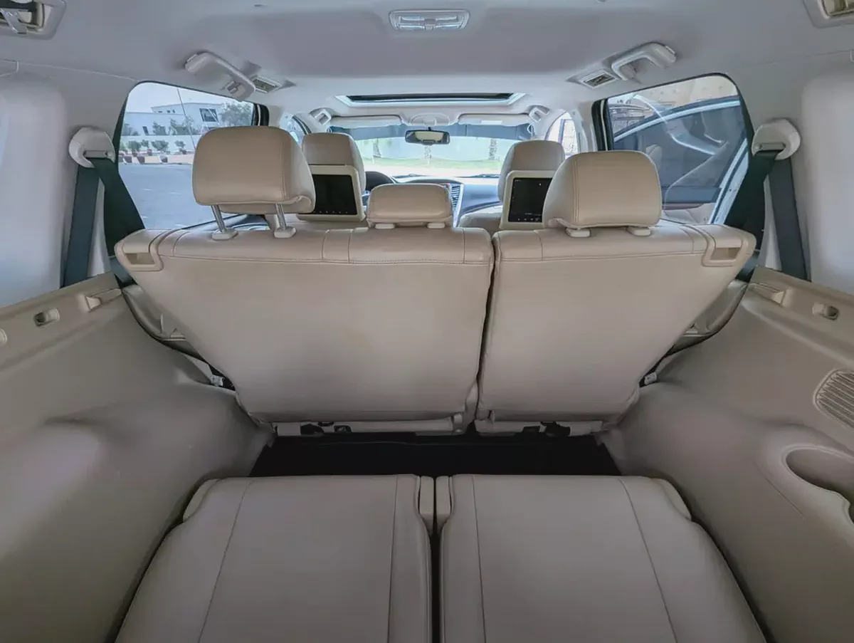 MITSUBISHI MONTERO SPORT 2016 GLS 4WD TOP LINE GCC IN EXCELLENT CONDITION-5-5