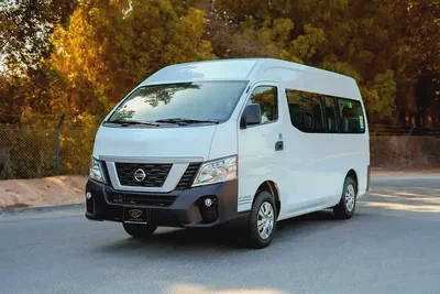 High-Roof 13-Seater Passenger Van | Manual | GCC Specs | Ref#N67836-0