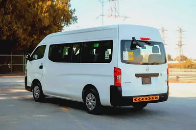 High-Roof 13-Seater Passenger Van | Manual | GCC Specs | Ref#N67836-3