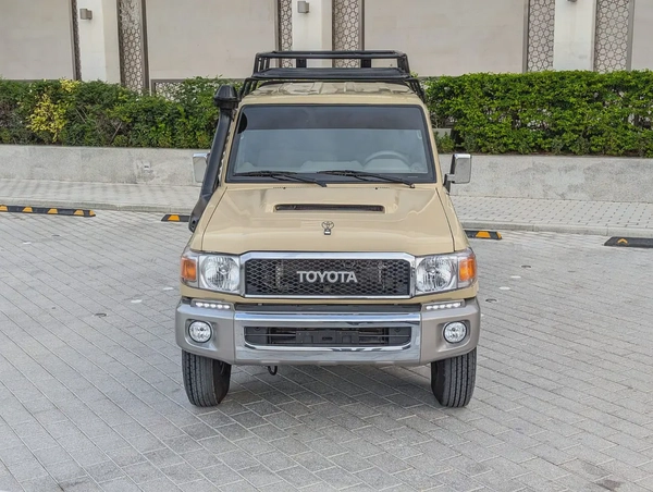 2020 TOYOTA LAND CRUISER PICK UP LC 79 SERIES DIESEL V8 4.5L GCC IN EXCELLENT CONDITION