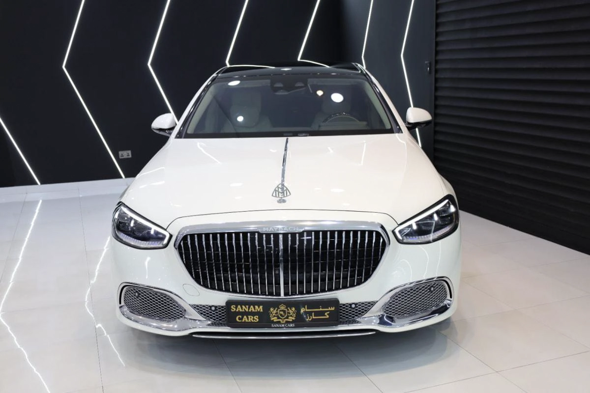 Mercedes-Benz Maybach S680-3-3