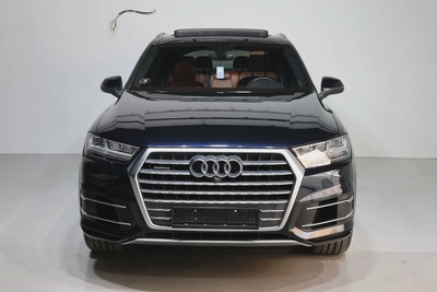 Audi Q7 45 TFSI Quattro 2017 | GCC Specs | Well Maintained-4