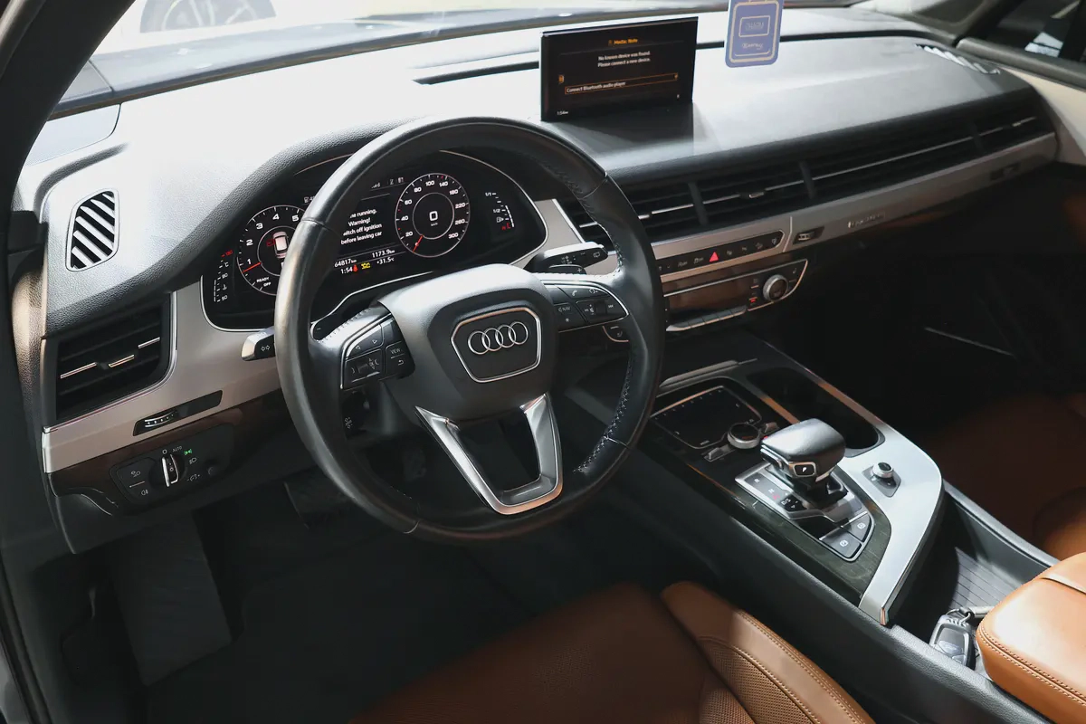 Audi Q7 45 TFSI Quattro 2017 | GCC Specs | Well Maintained-9-9