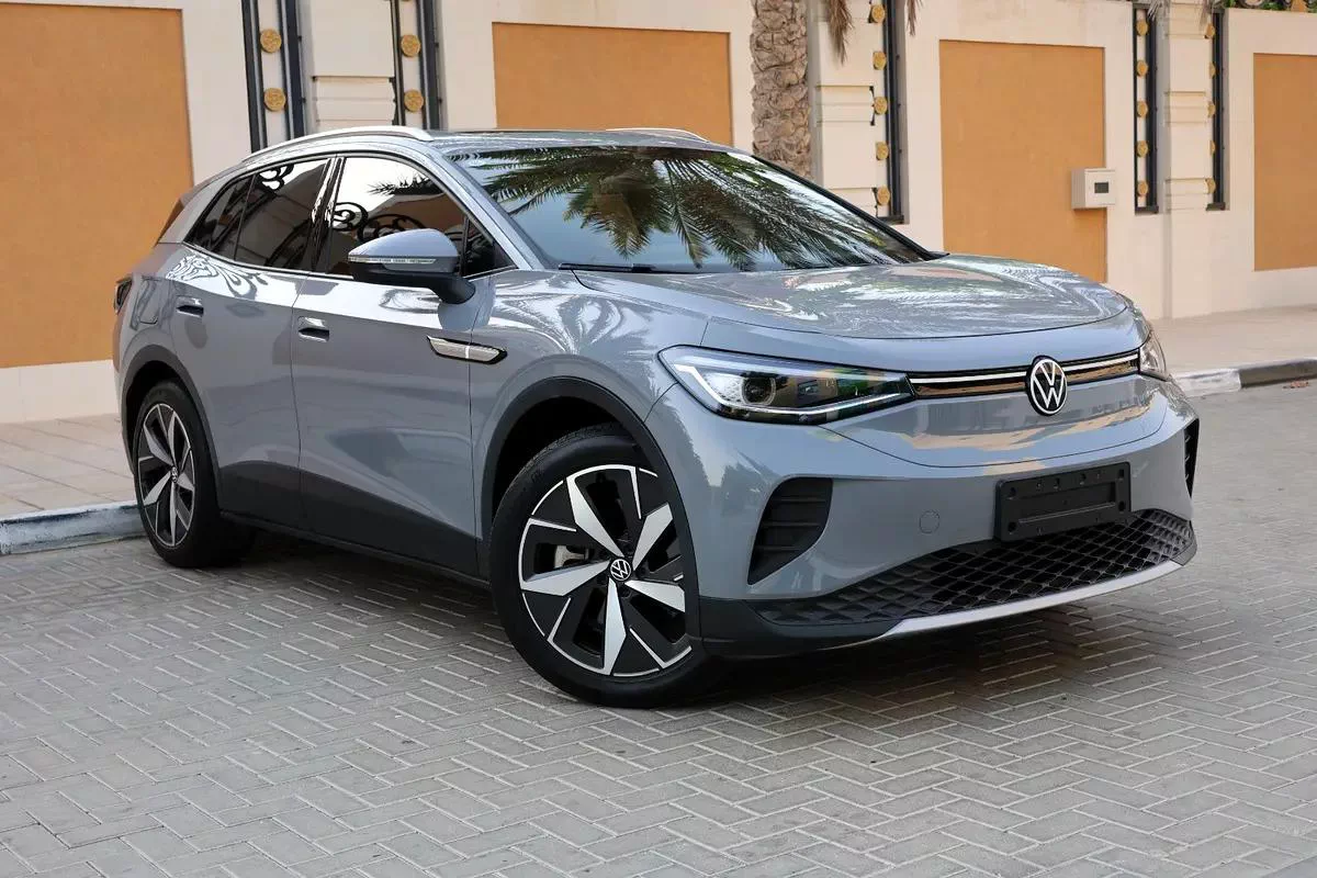 Volkswagen ID.4-2022-33000km-UNDER WARRANTY-GCC SPECS-17-17