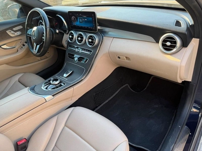 Mercedes Benz C300 STD (NON GCC)-9