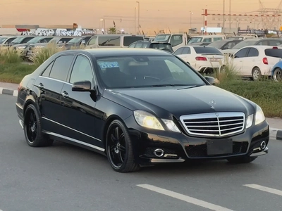 Mercedes-Benz E350 low Kilometer Auction Grade 4/B-0