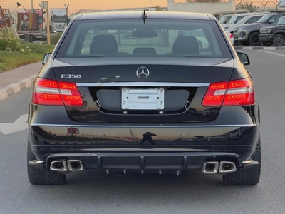 Mercedes-Benz E350 low Kilometer Auction Grade 4/B-5