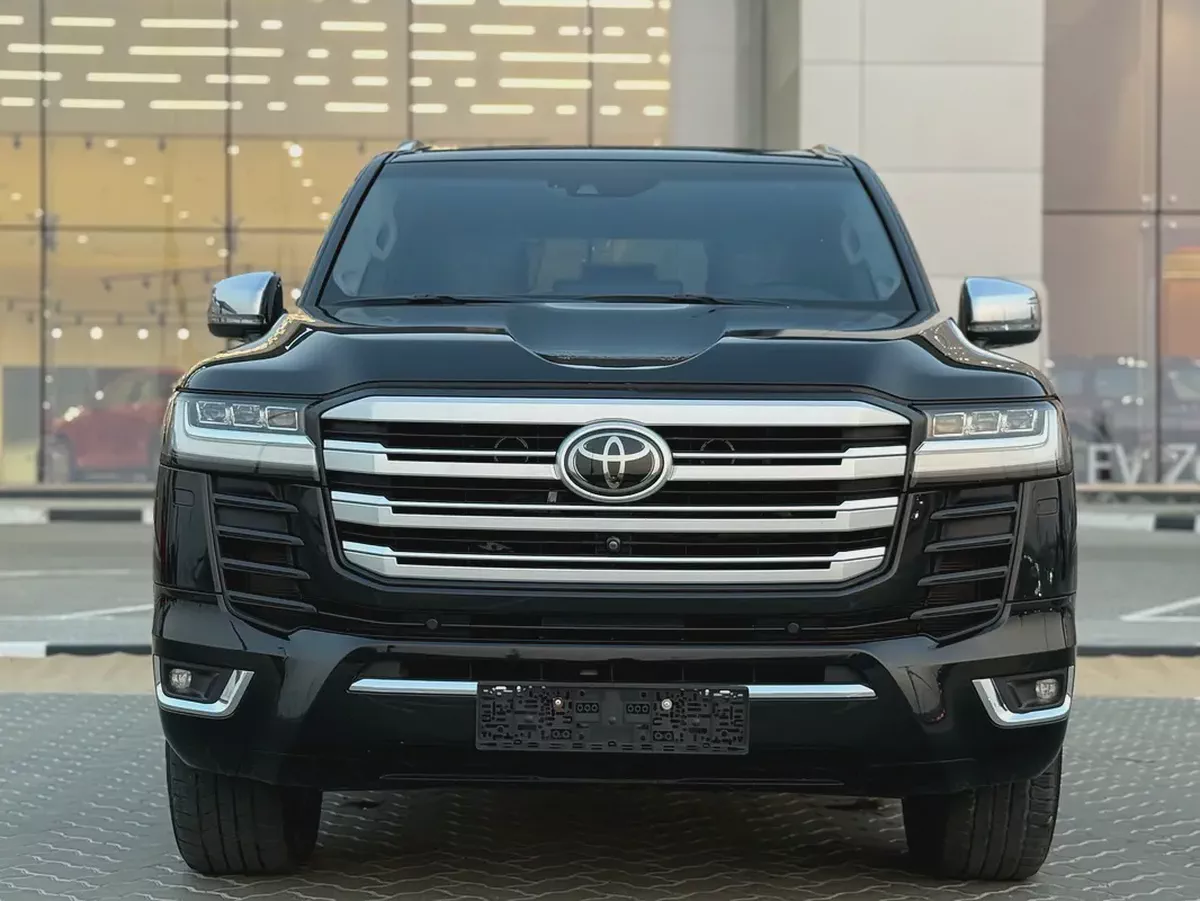 Toyota Land Cruiser 2023 VXR Twin Turbo GCC Specsتويوتا لاند كروزر 2023 VXR V6 توين تيربو صبغ الوكال-1-1