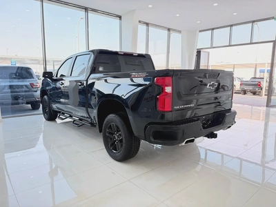 شيفروليه سيلفرادو تريل بوس اسود / زعفراني خليجي Silverado 1500 LT Trail Boss 2021 | GCC Specs-3