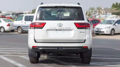 Toyota Land Cruiser GXR TOYOTA LAND CRUISER GXR 3.3L DIESEL-6