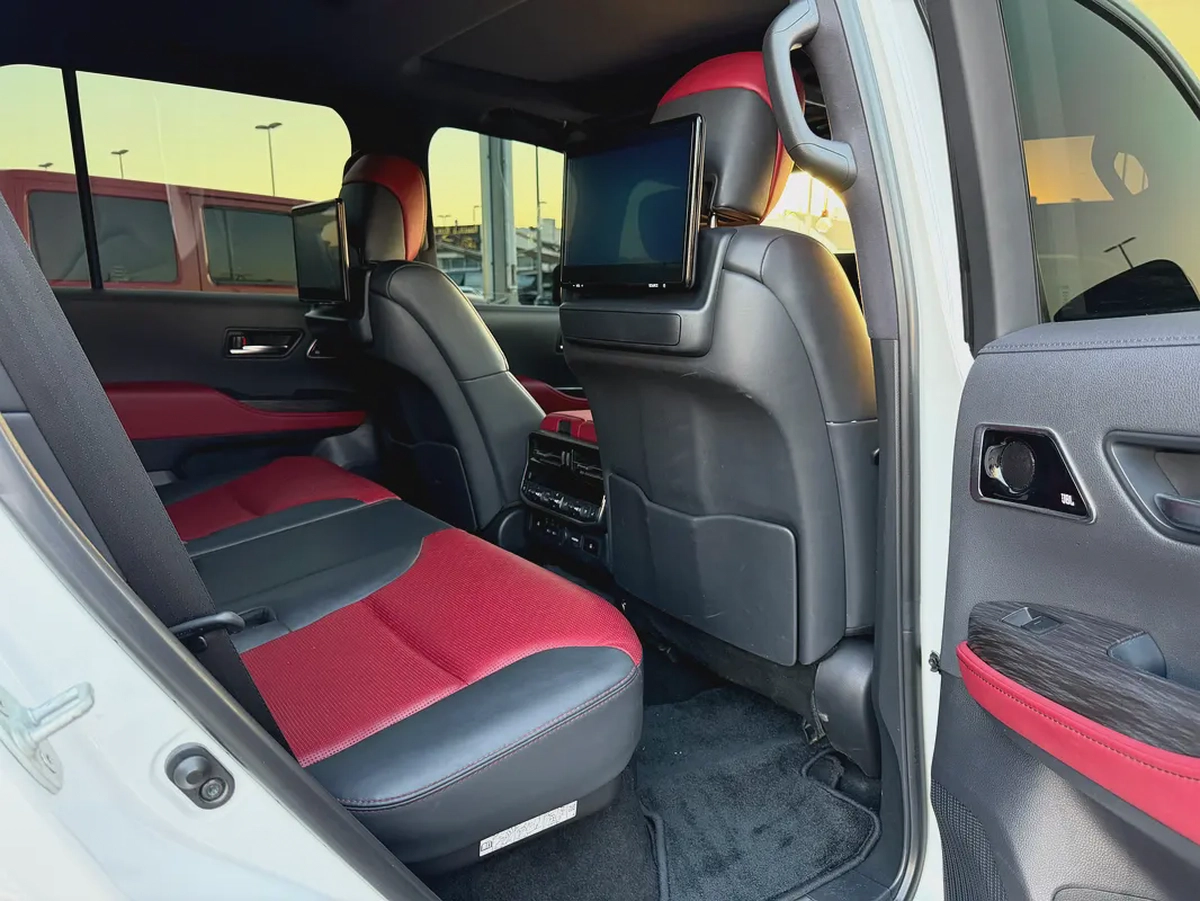 Toyota Land Cruiser GR Sport 2023 – GCC تويوتا لاند كروزر 2023 GR اسبورت صبغ الوكاله-15-15