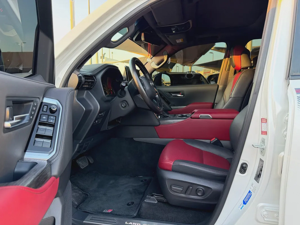 Toyota Land Cruiser GR Sport 2023 – GCC تويوتا لاند كروزر 2023 GR اسبورت صبغ الوكاله-8-8