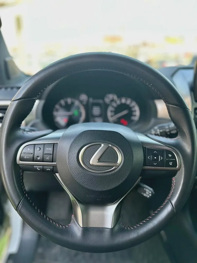 2023 Lexus GX460 Premium | GCC Specs | Single Owner | Full Agency Service History Under Warranty-6