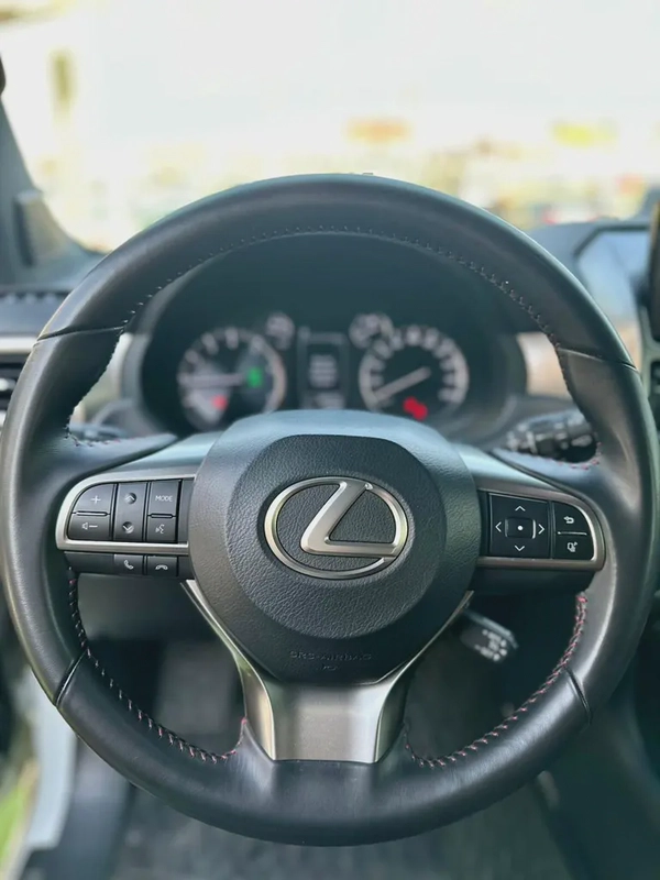 2023 Lexus GX460 Premium | GCC Specs | Single Owner | Full Agency Service History Under Warranty