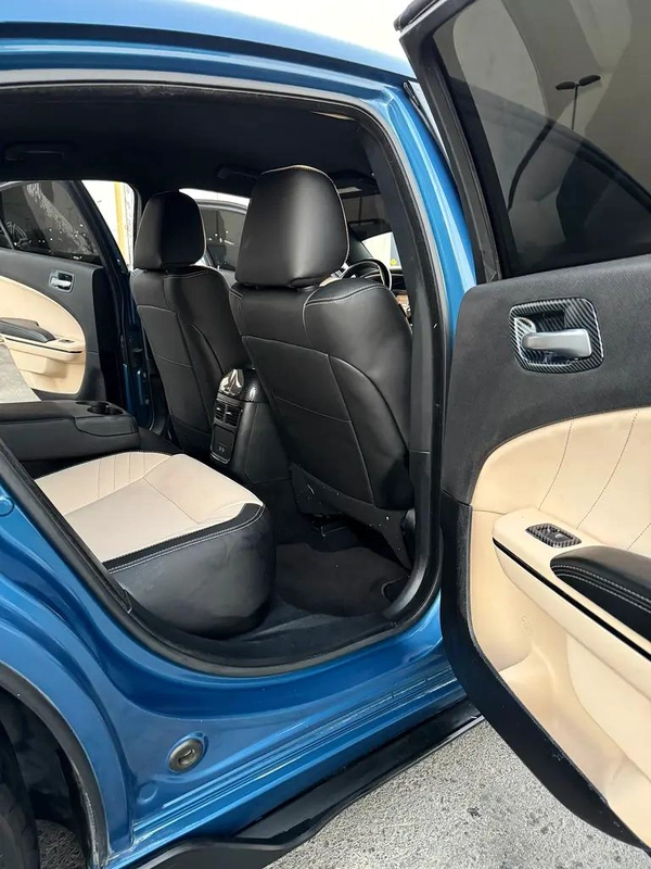 دودچ تشارچر SXT PLUS V6 موديل 2020 وارد بحاله ممتازه
