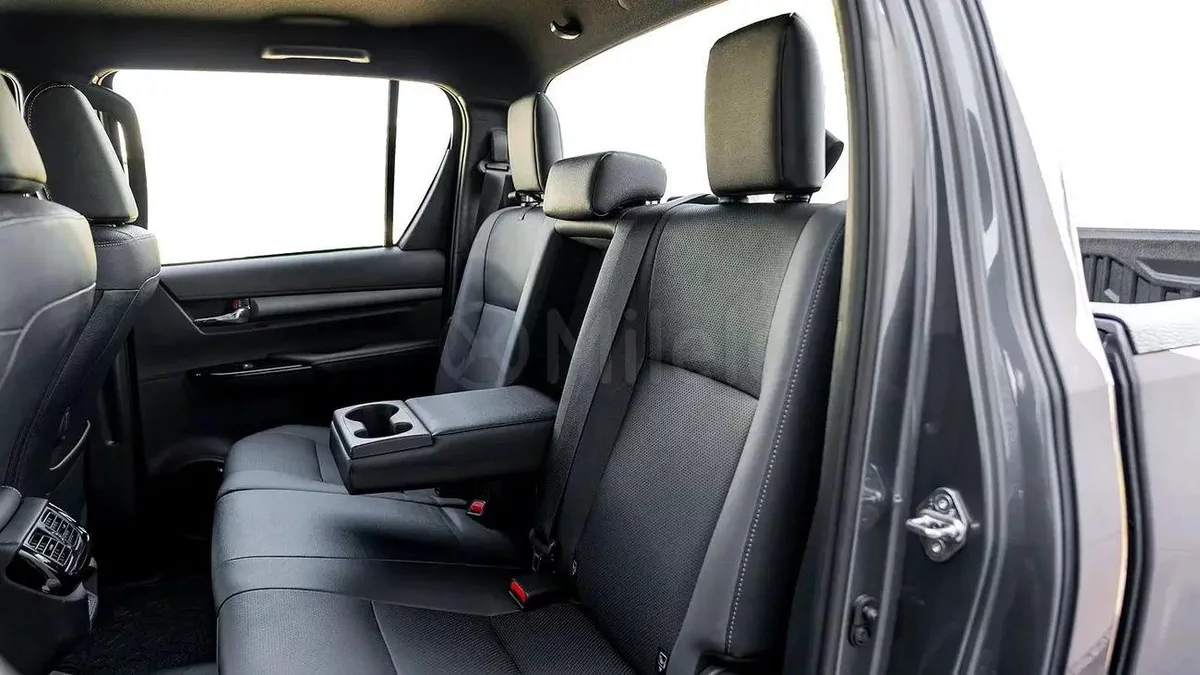 Toyota Hilux ADVENTURE | 2-YEAR WARRANTY + SERVICE AVAILABLE || 0% DOWNPAYMENT (BANK)-16-16