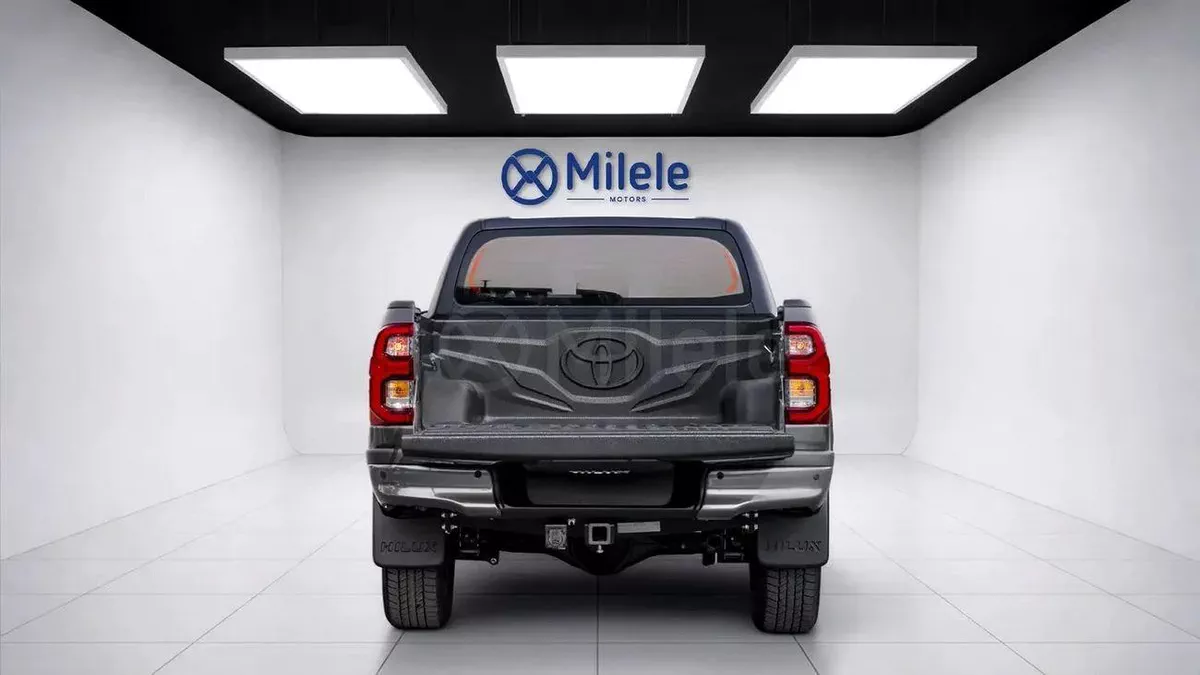 Toyota Hilux ADVENTURE | 2-YEAR WARRANTY + SERVICE AVAILABLE || 0% DOWNPAYMENT (BANK)-14-14