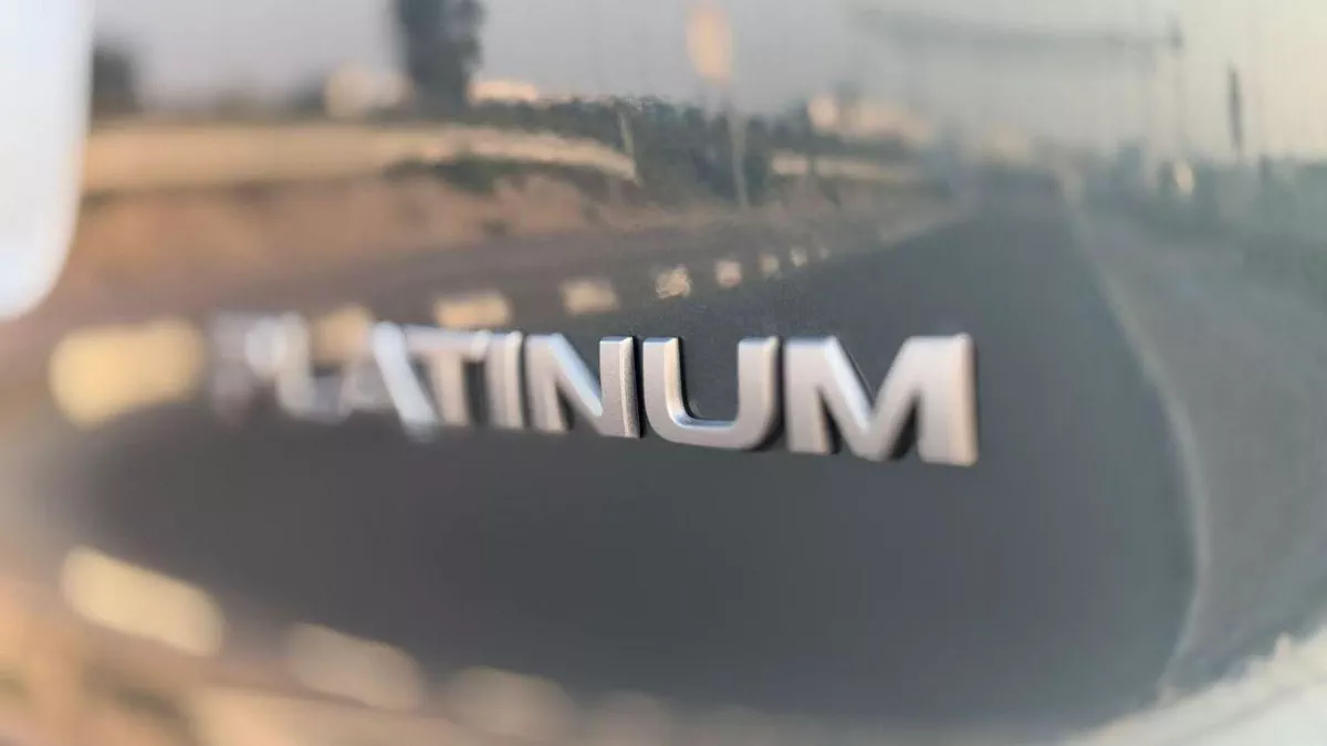 Nissan Patrol SE PLATINUM CITY LE Platinum City 3.5L-10-0