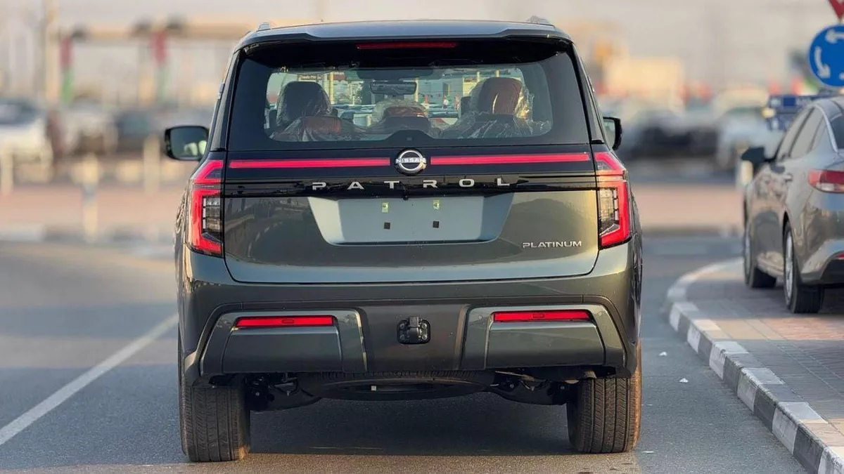Nissan Patrol SE PLATINUM CITY LE Platinum City 3.5L-4-0