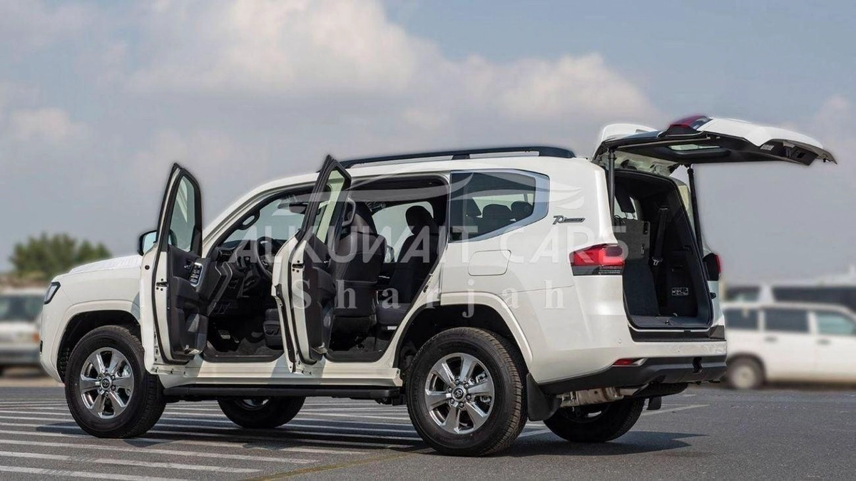 Toyota Land Cruiser VX (LHD) TOYOTA LAND CRUISER VX 4.0P AT MY2025 – WHITE-7-0