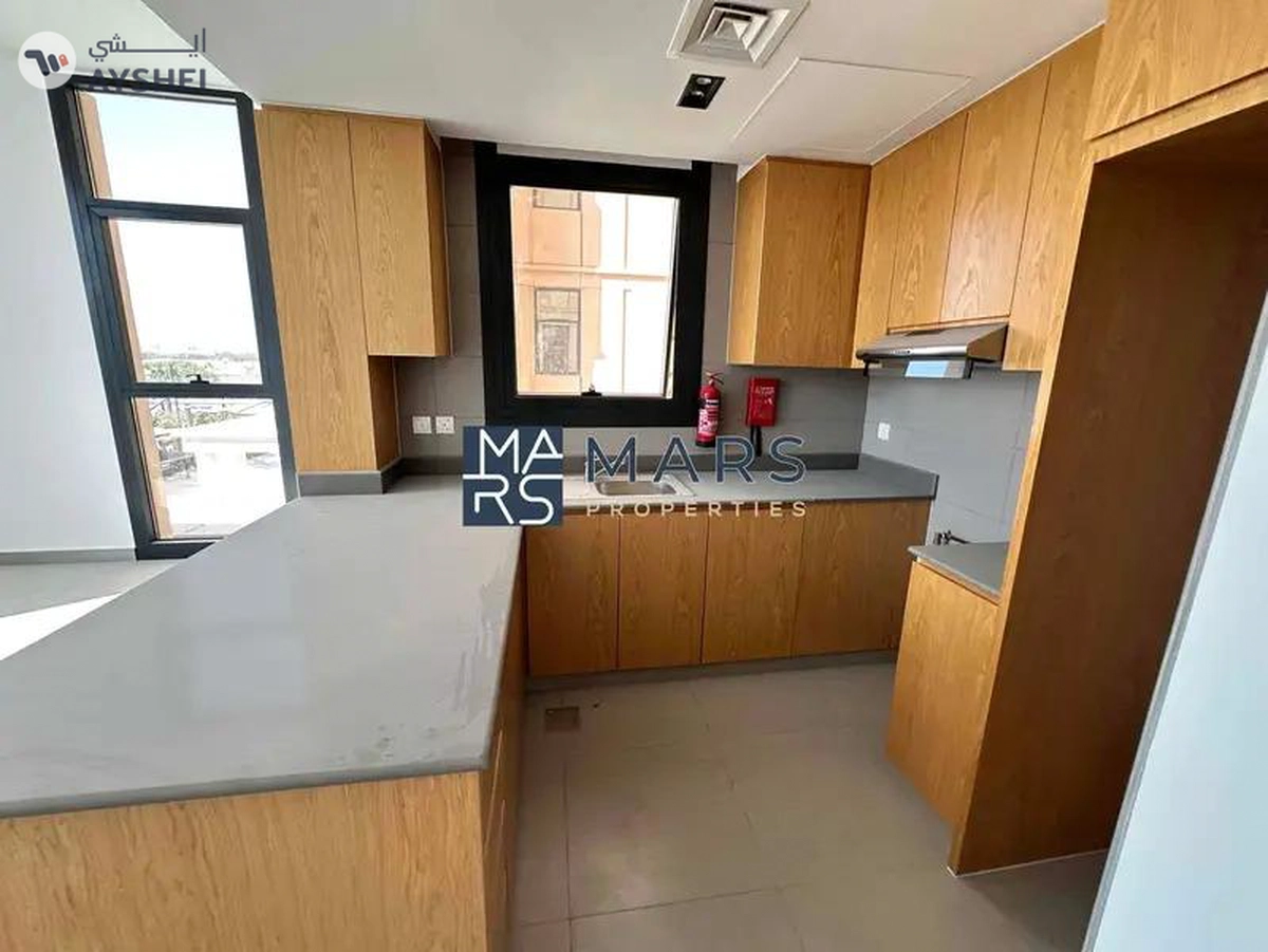 Brand new 1bhk with two washroom and open view-10-10