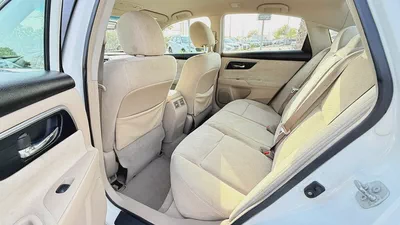 2013 Nissan Altima SV GCC Specs - Excellent Condition-10
