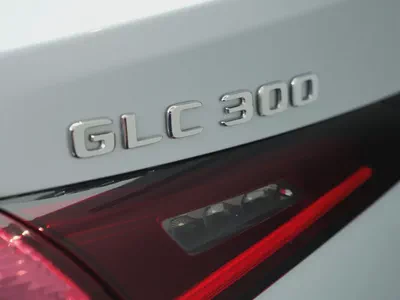 Mercedes-Benz GLC 300 4MATIC 2024 - Korean Specs - Brand New Condition-16