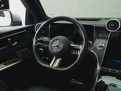 Mercedes-Benz GLC 300 4MATIC 2024 - Korean Specs - Brand New Condition-8